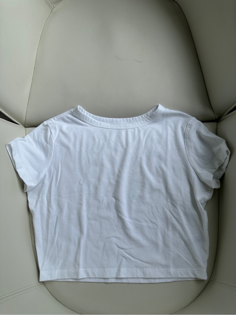 Target Wild Fable Lavender and White Crop Top Tee Shirt Set in Size Medium - Picture 6 of 9
